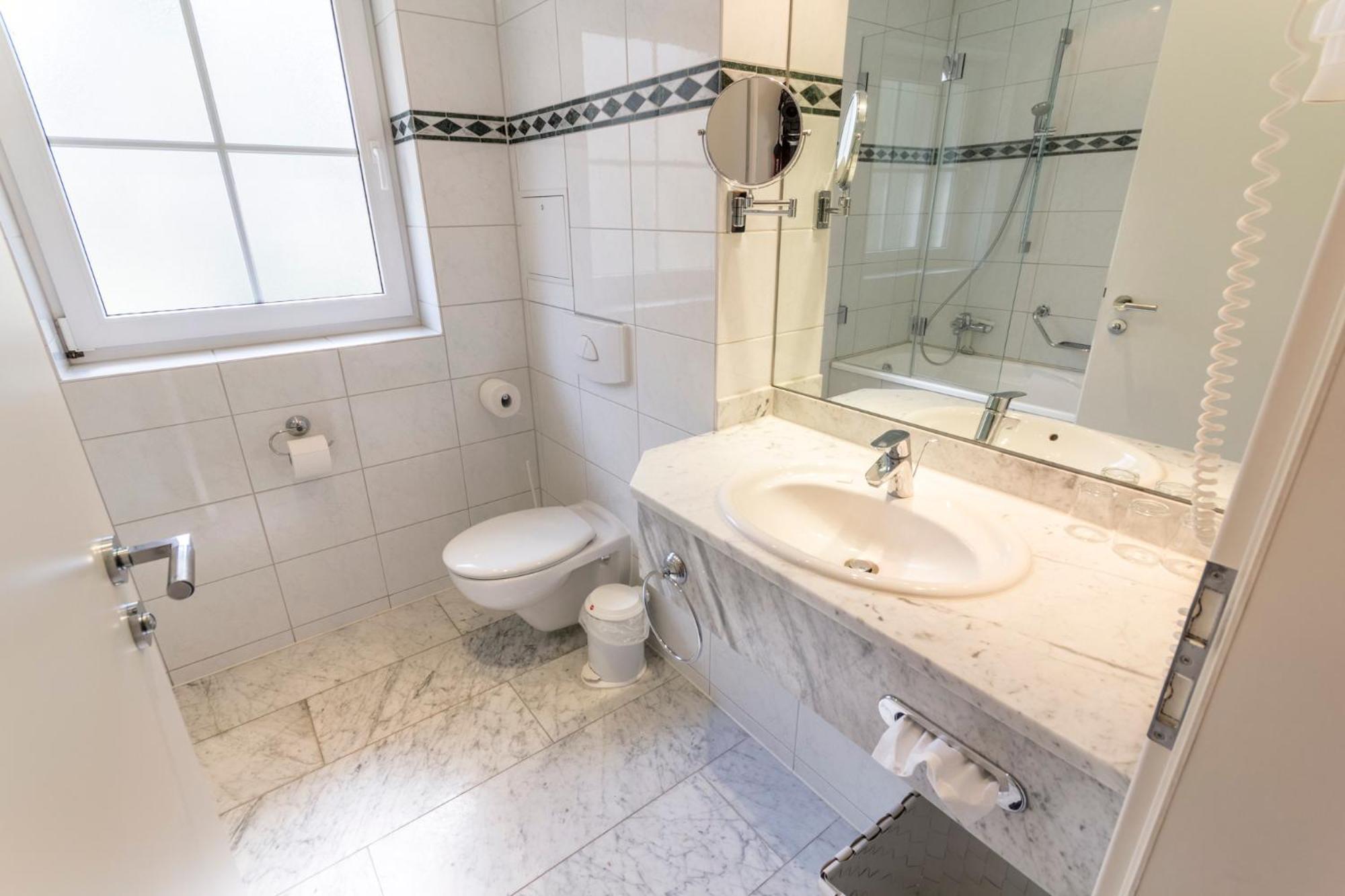 Haus Kranich Im Duenenwald 300M Zum Strand Дирхаген Екстериор снимка